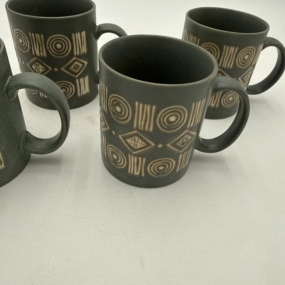 Pottery Barn Bongo Green Coffee Mug Cup Made In Japan Vintage Set 4